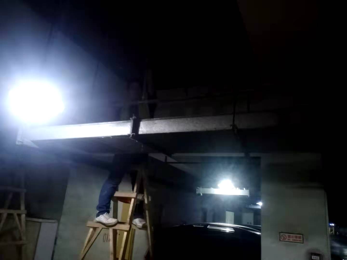 消防噴淋如何安裝？廚房噴淋在消防改造時(shí)候需要移位嗎？